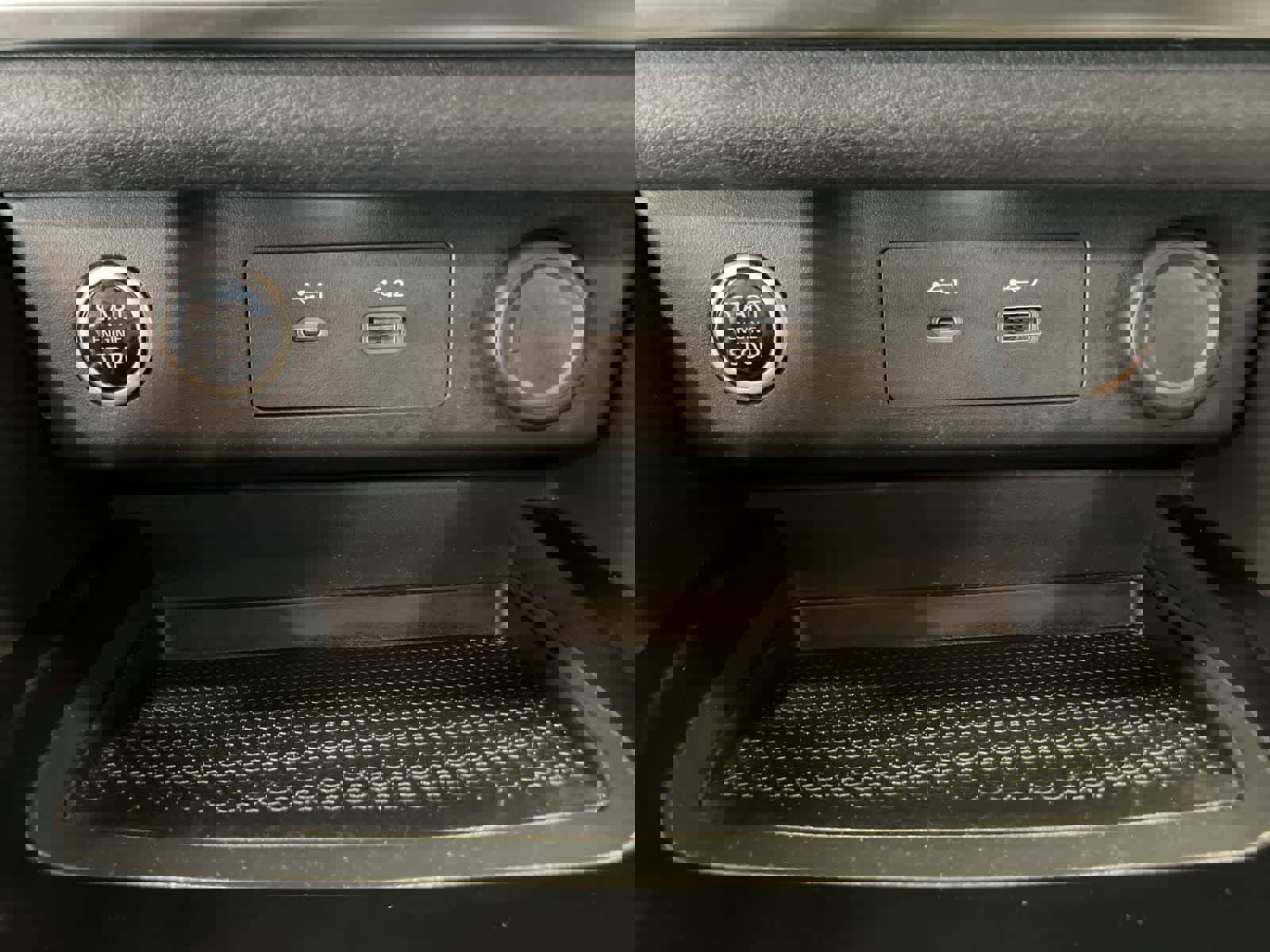 Used 2021 Nissan Rogue S image 16