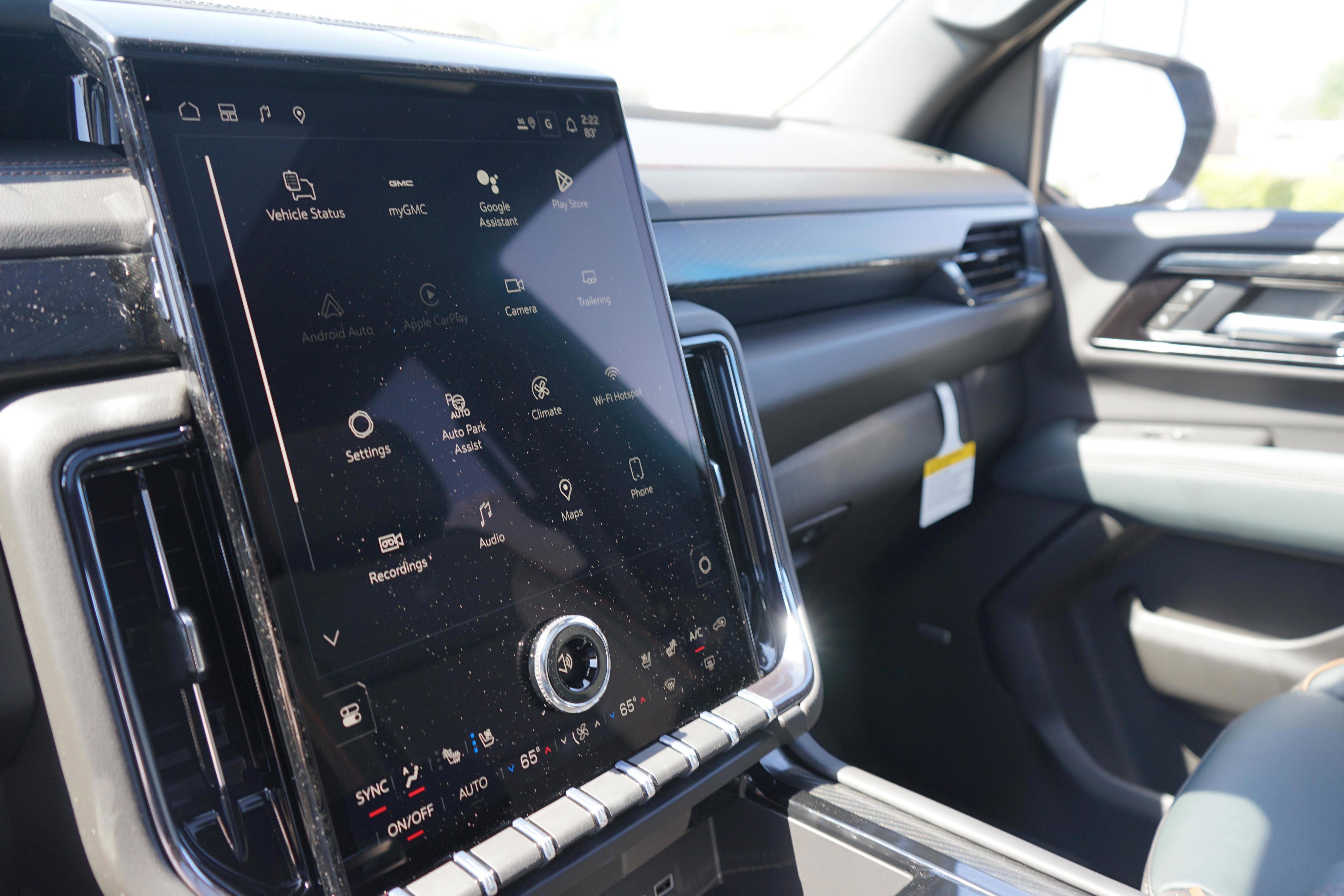 New 2026 GMC Yukon AT4 image 18