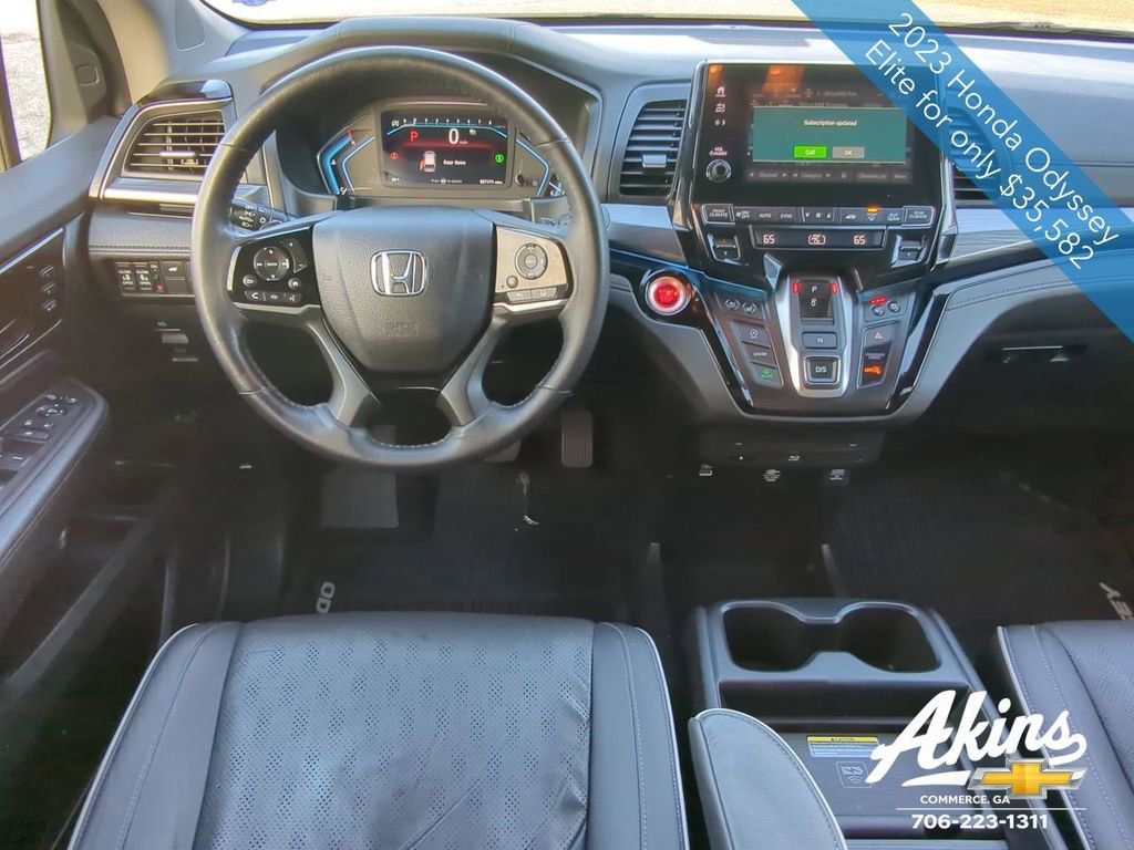 Used 2023 Honda Odyssey Elite image 13