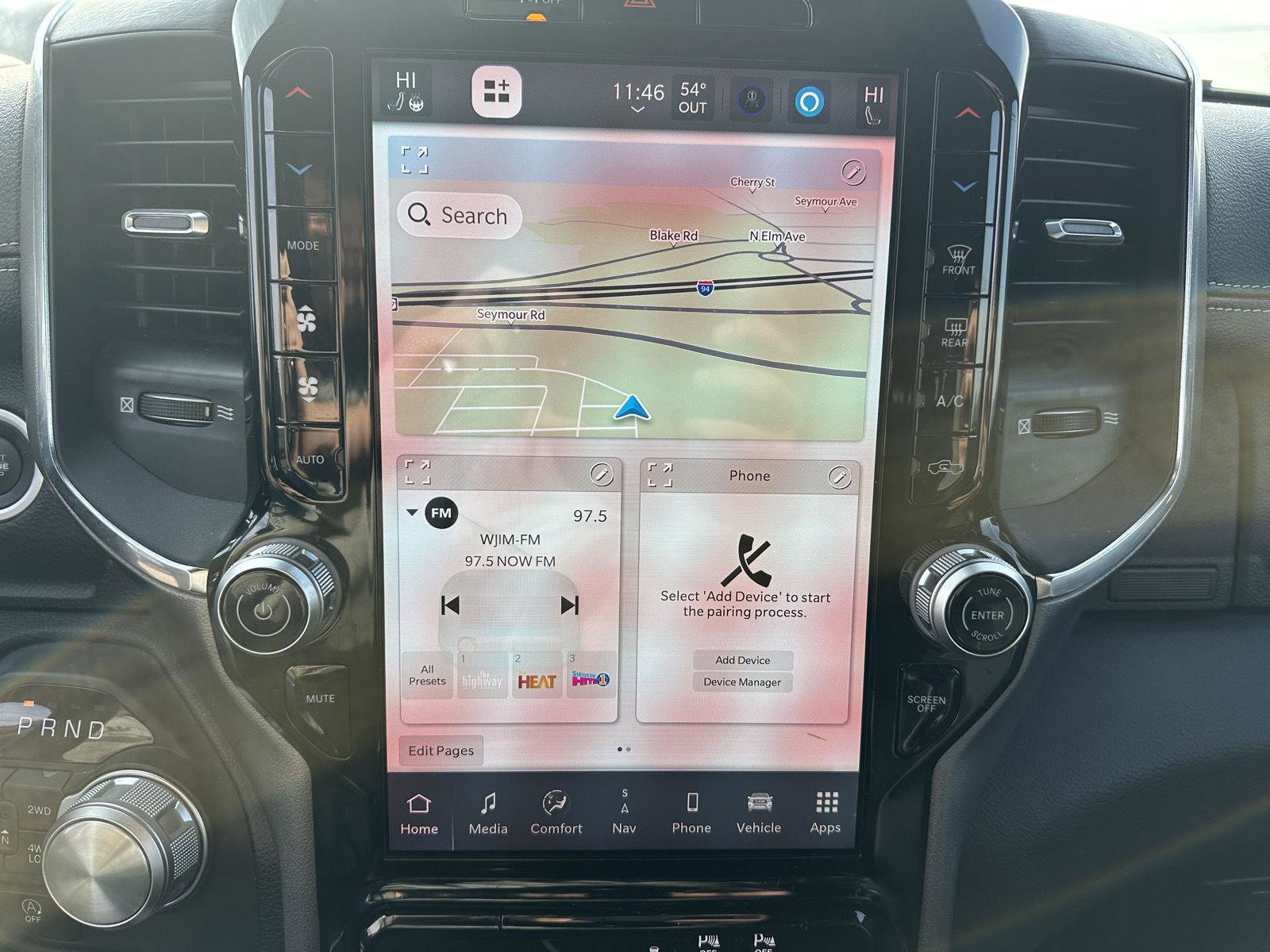 Used 2025 RAM 1500 Laramie image 28