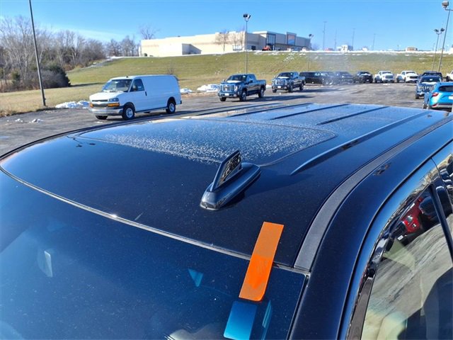 Used 2018 GMC Sierra 1500 Denali w/ Denali Ultimate Package image 32