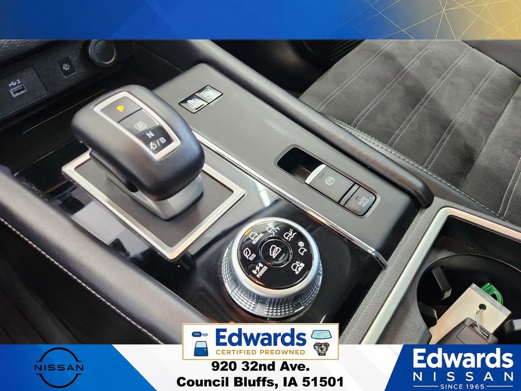 Used 2025 Mitsubishi Outlander SE AWD/4WD image 36