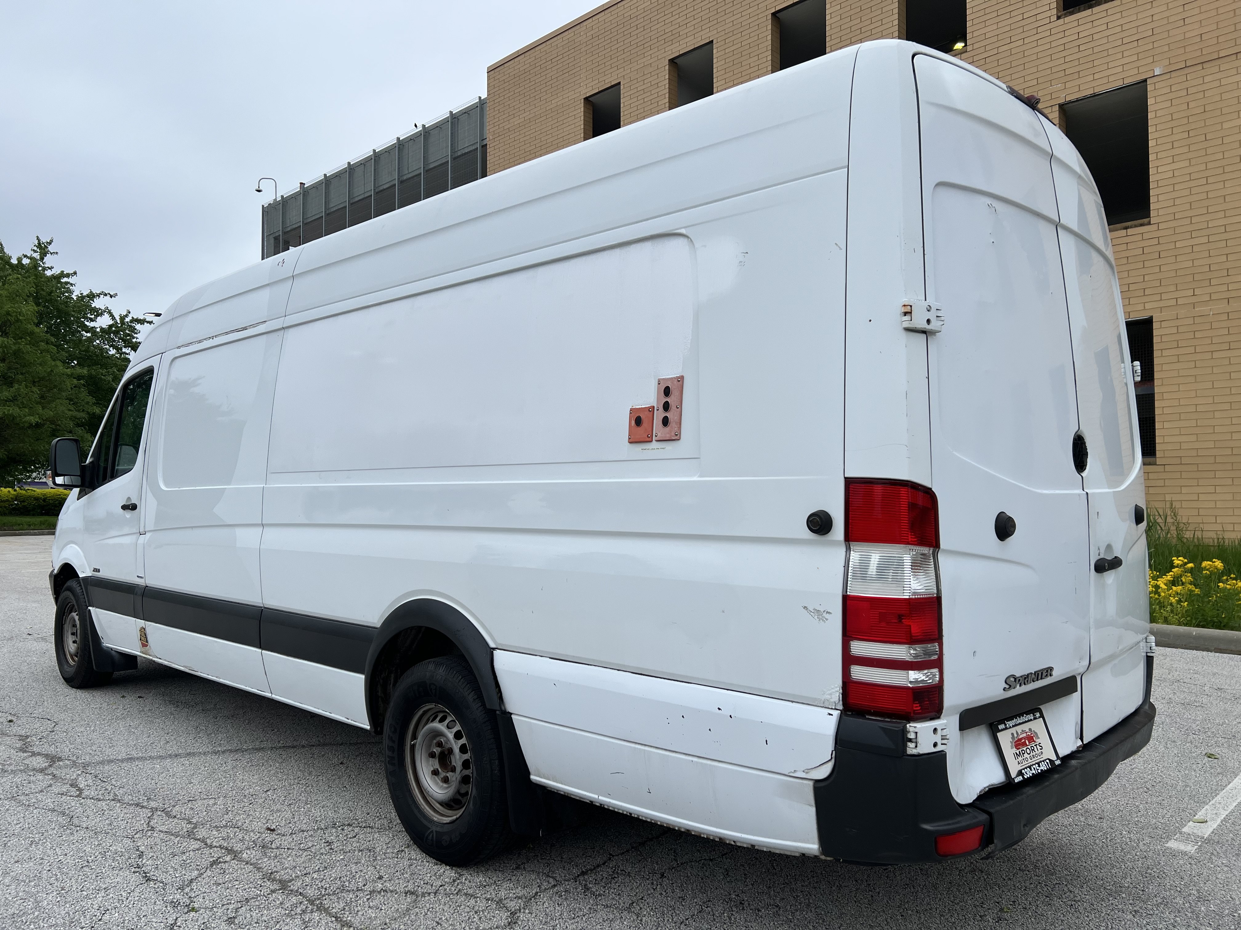 Used 2013 Mercedes-Benz Sprinter 2500 image 4