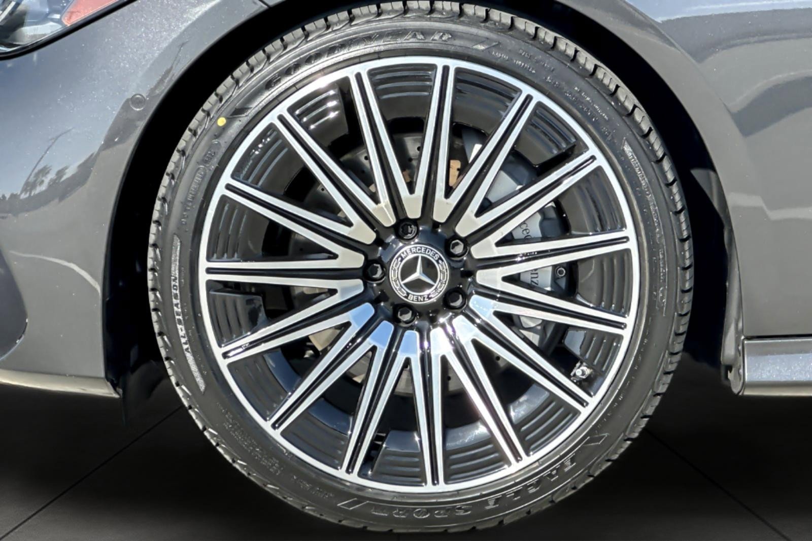 Used 2024 Mercedes-Benz CLE 300 4MATIC Coupe w/ AMG Line image 23