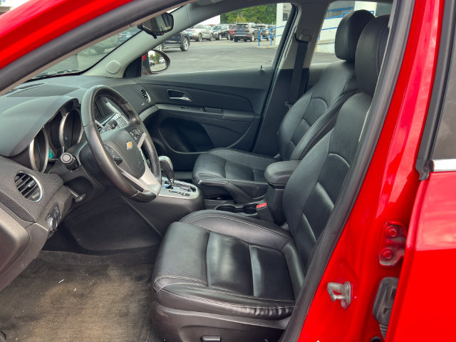 Used 2015 Chevrolet Cruze LT FWD image 3