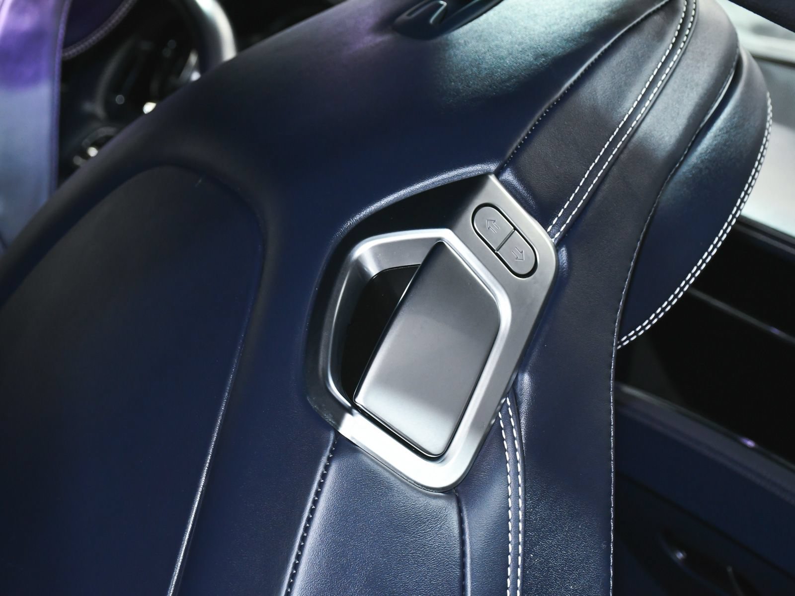 Used 2022 Bentley Continental GT AWD/4WD image 52