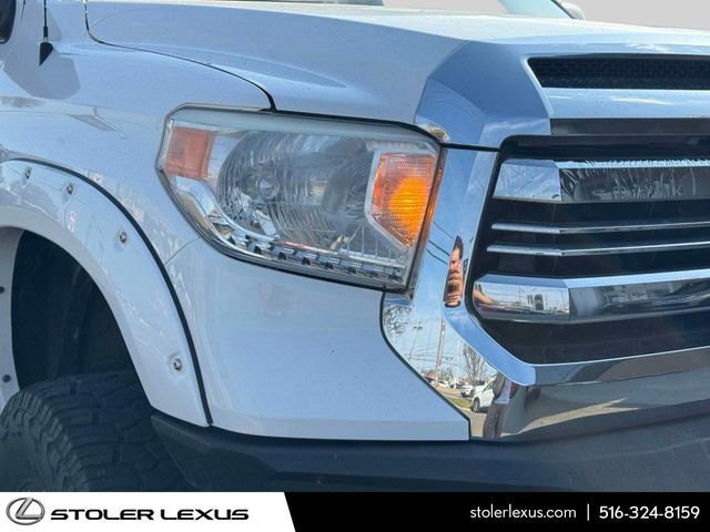 Used 2017 Toyota Tundra SR5 w/ SR5 Upgrade Package AWD/4WD image 9