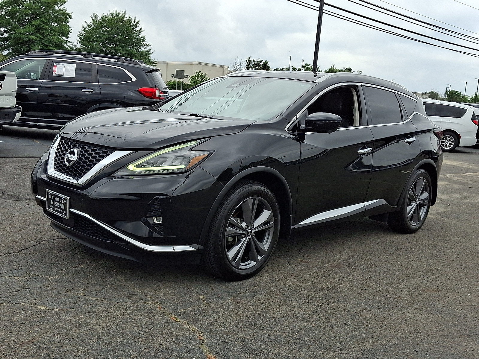 Certified 2022 Nissan Murano Platinum w/ Cargo Package AWD/4WD image 3