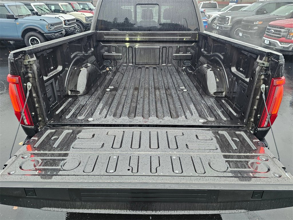 Used 2024 Ford F150 Lariat image 13