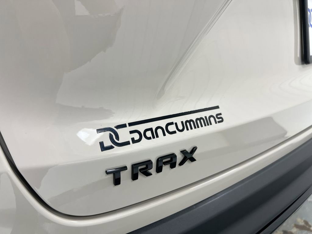 New 2026 Chevrolet Trax RS w/ Sunroof Package image 26