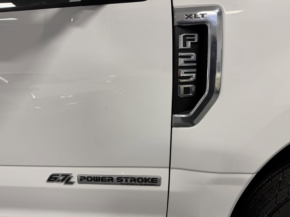 Used 2019 Ford F250 XLT image 4
