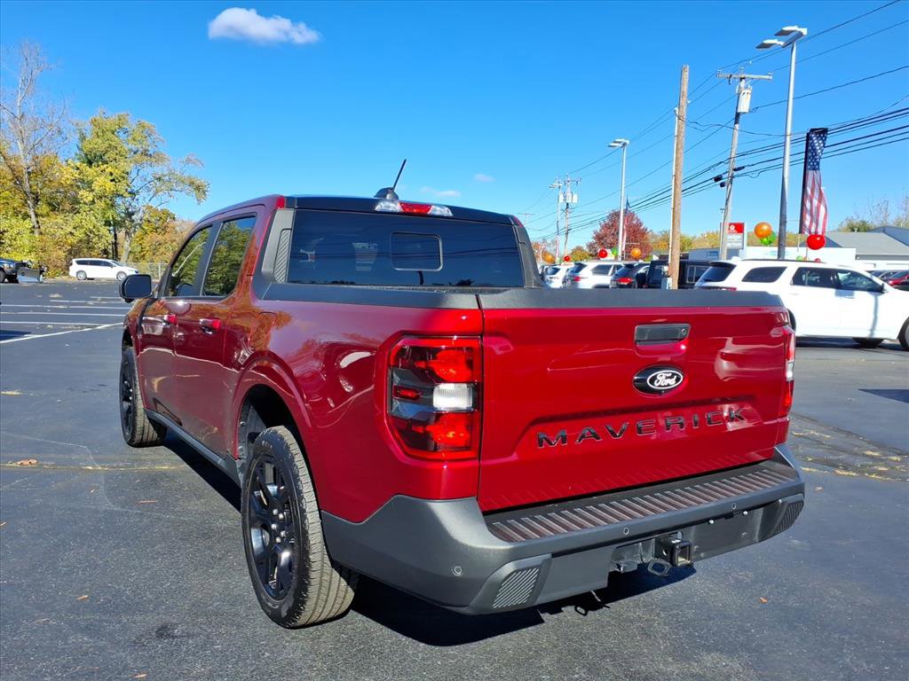 Used 2025 Ford Maverick Lariat w/ Black Appearance Package image 5