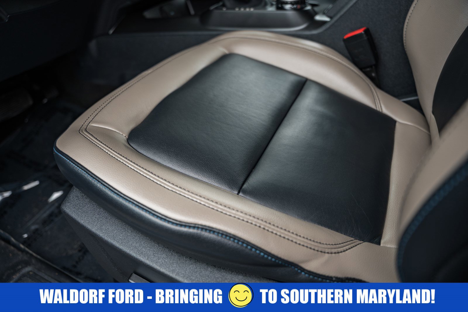 Used 2023 Ford Bronco Wildtrak image 36