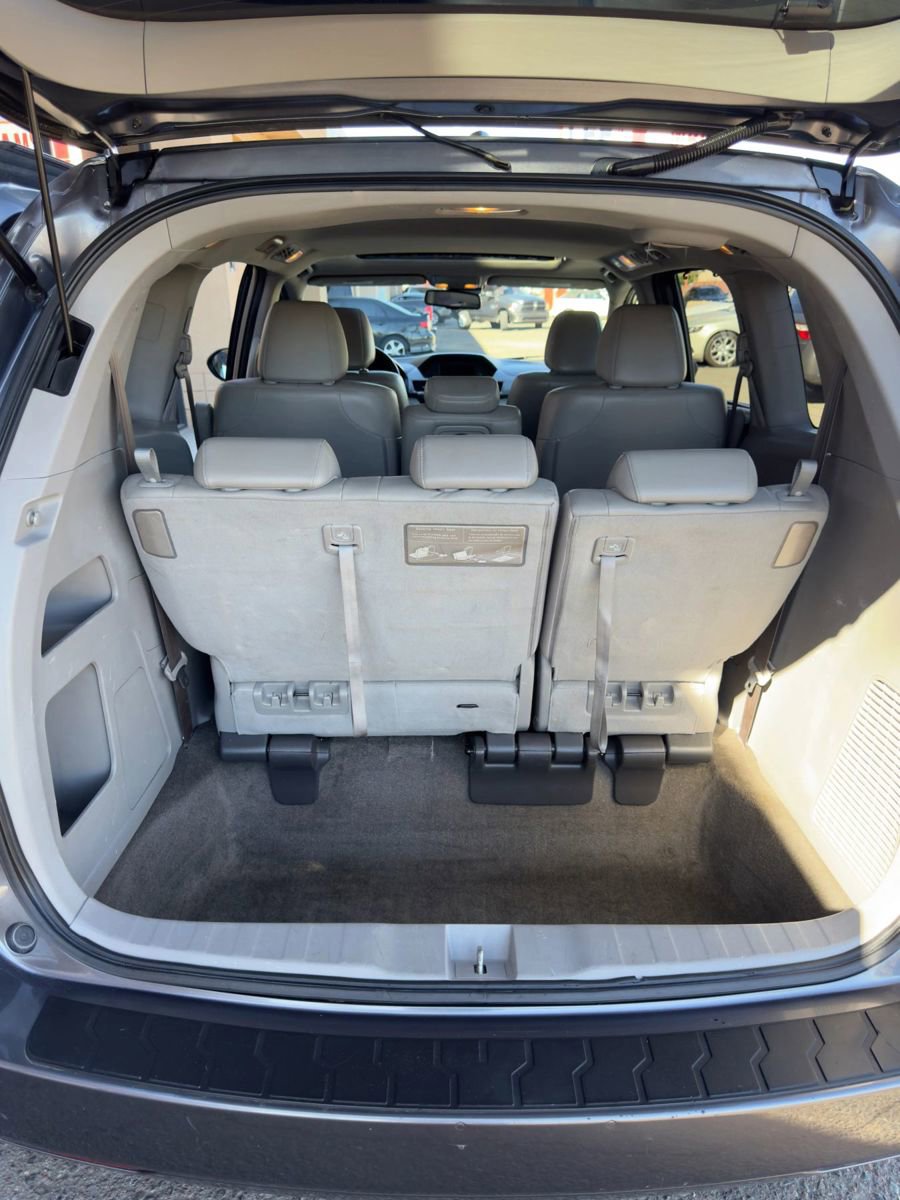 Used 2014 Honda Odyssey EX-L image 17
