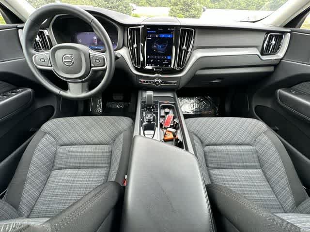 Used 2023 Volvo XC60 B5 Core AWD/4WD image 21