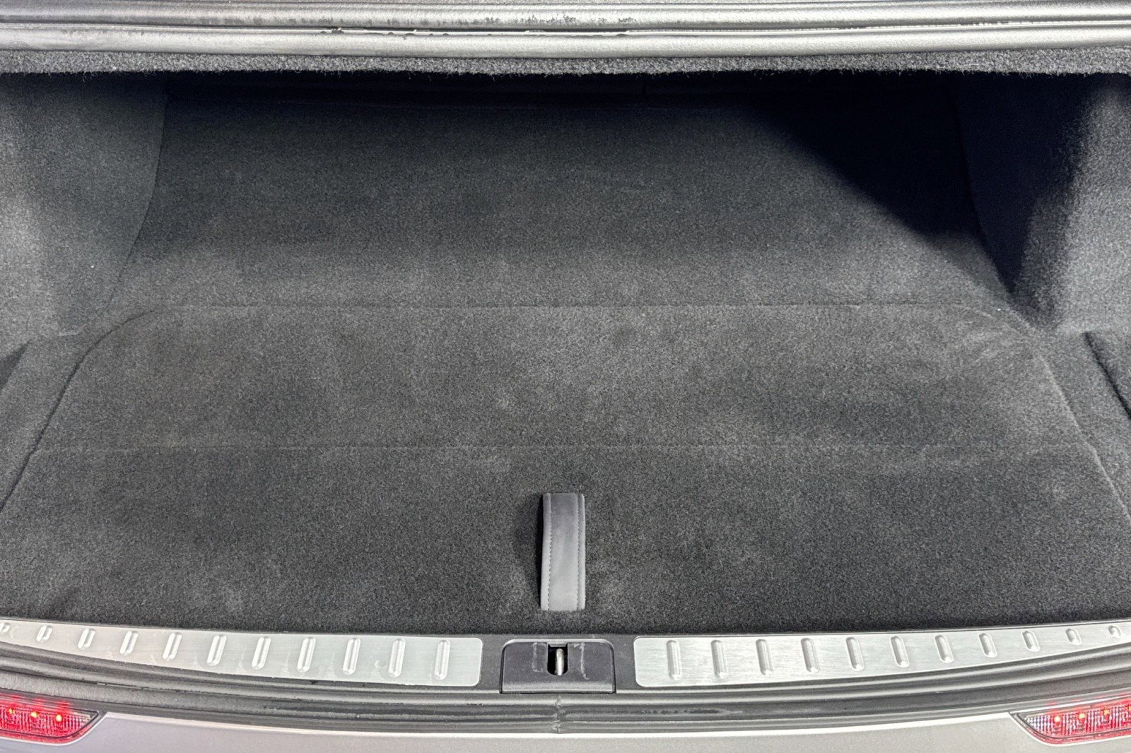 Used 2022 Lucid Air Grand Touring image 23