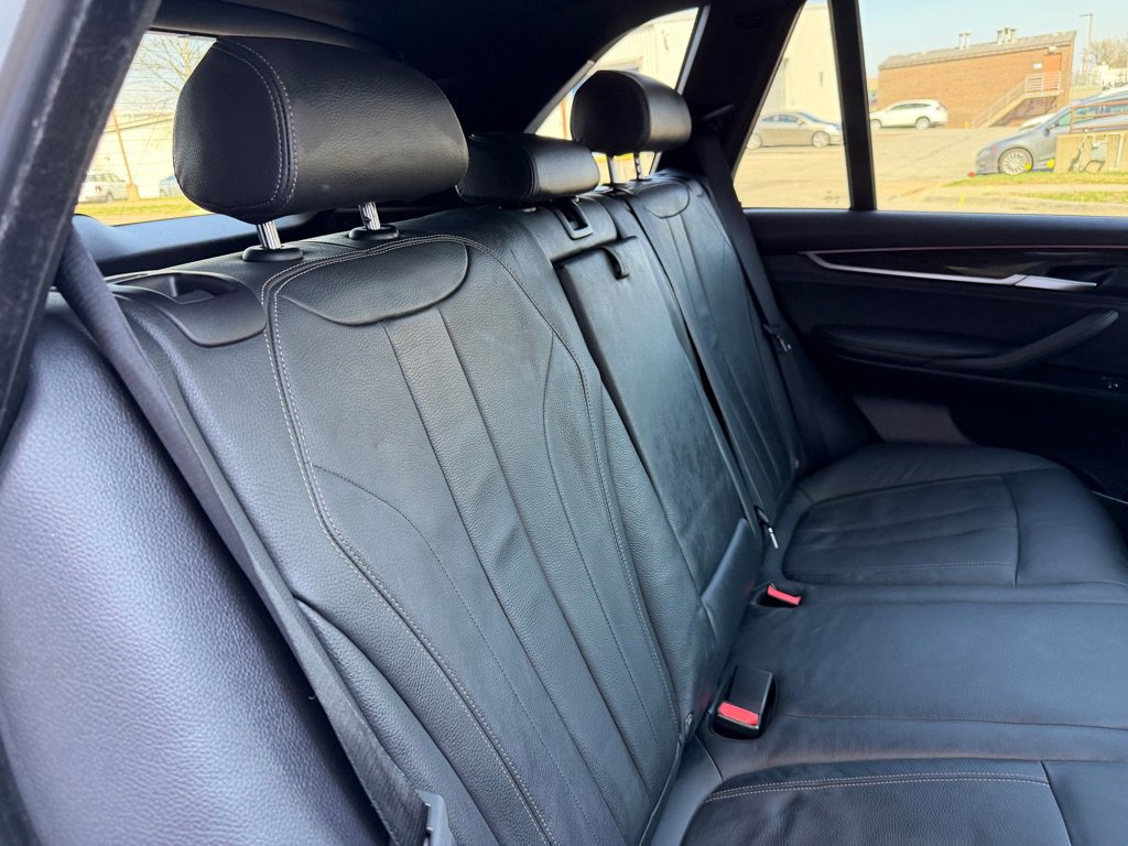 Used 2017 BMW X5 xDrive35d image 22