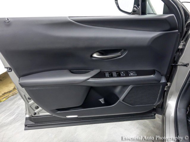 Used 2020 Lexus UX 250h w/ Premium Package AWD/4WD image 24