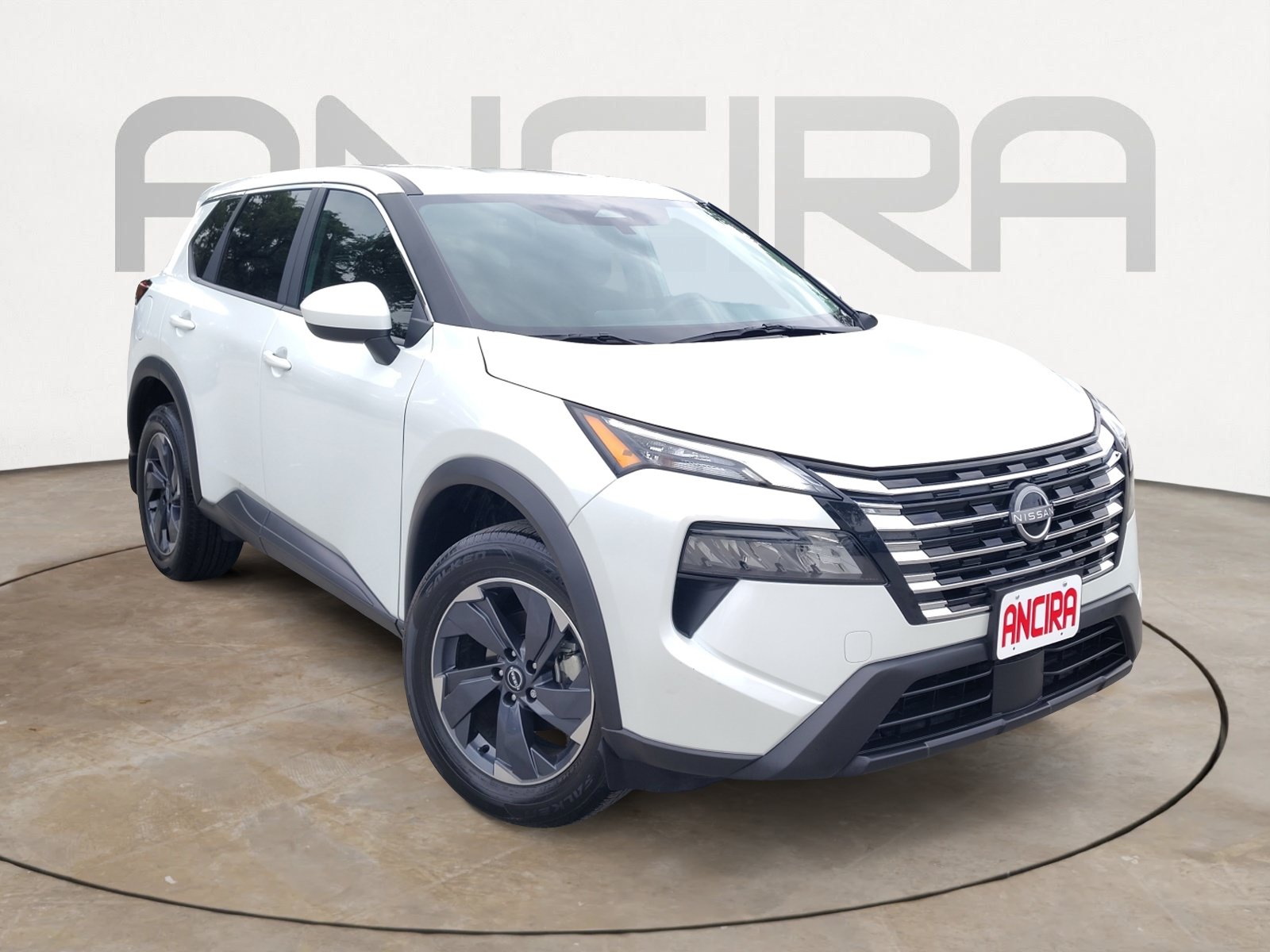 Used 2025 Nissan Rogue SV FWD image 4