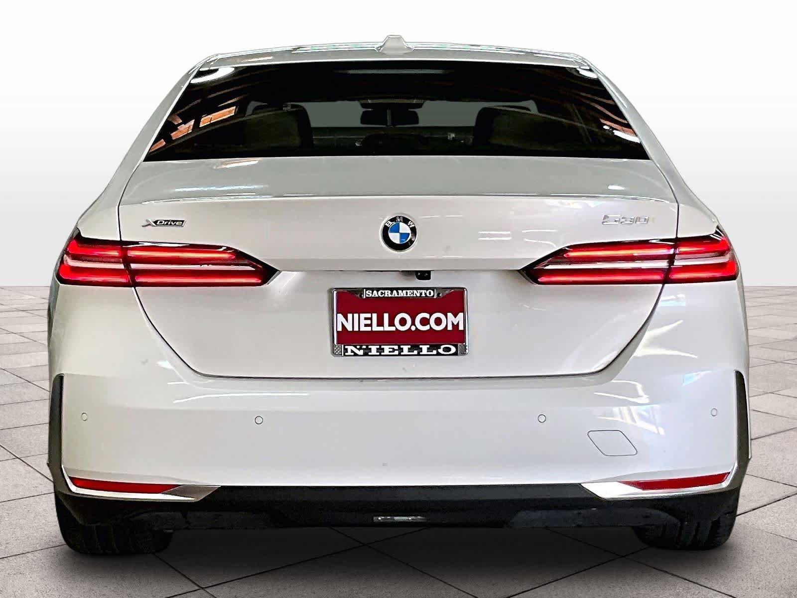 Certified 2024 BMW 530i xDrive image 6