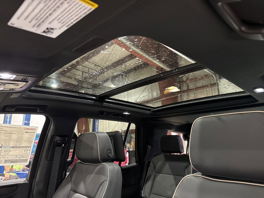 New 2026 GMC Yukon Elevation w/ Elevation Premium Package image 34
