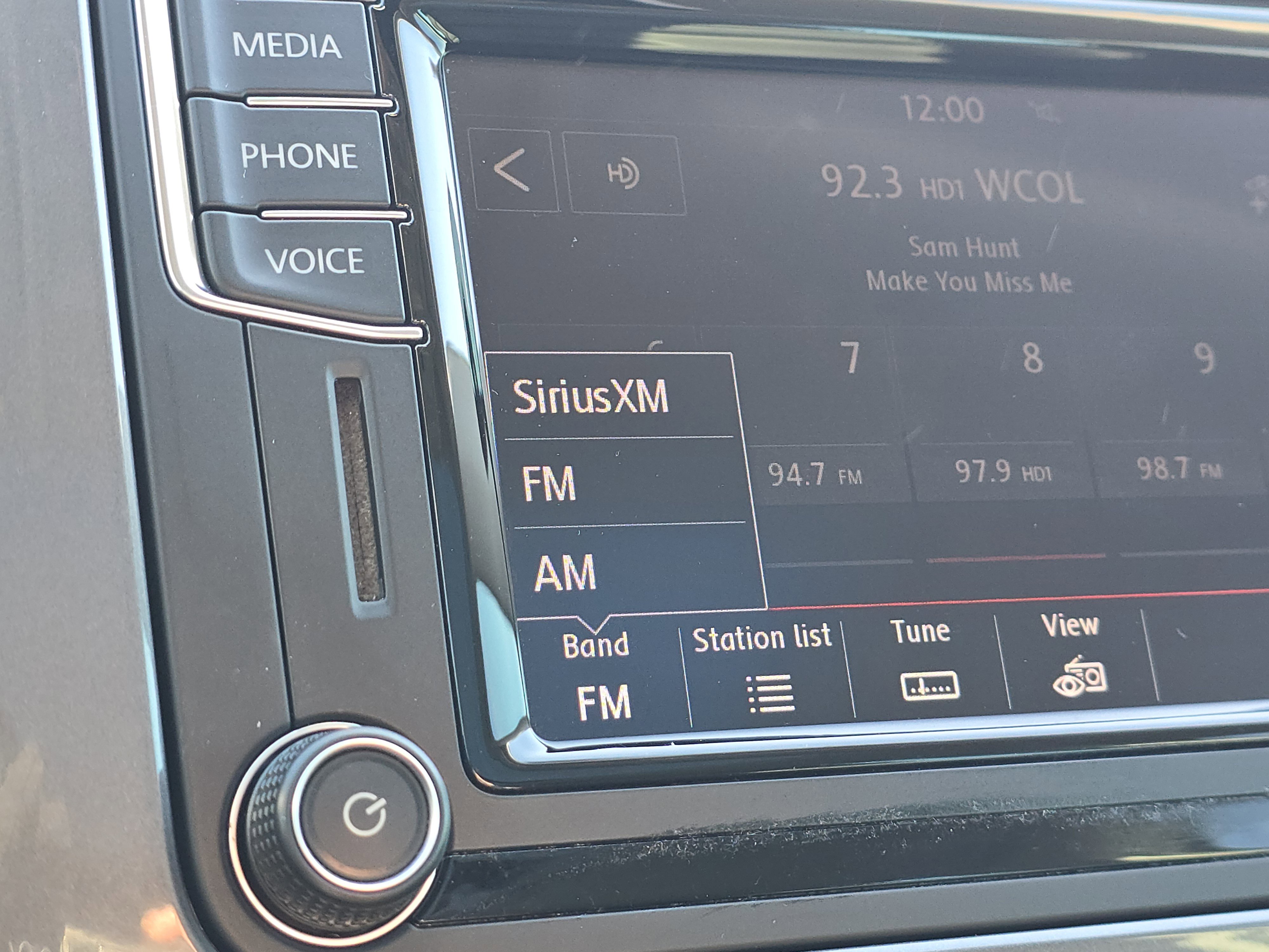 Used 2017 Volkswagen Tiguan Wolfsburg Edition image 9