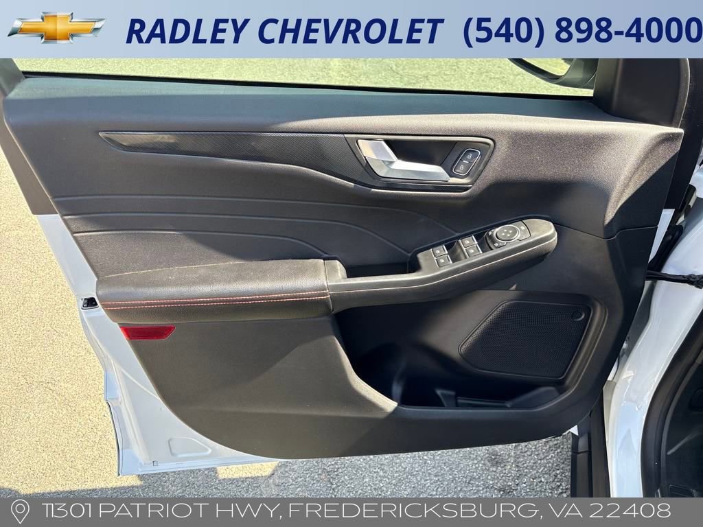 Used 2023 Ford Escape ST-Line w/ Tech Pack #1 image 10