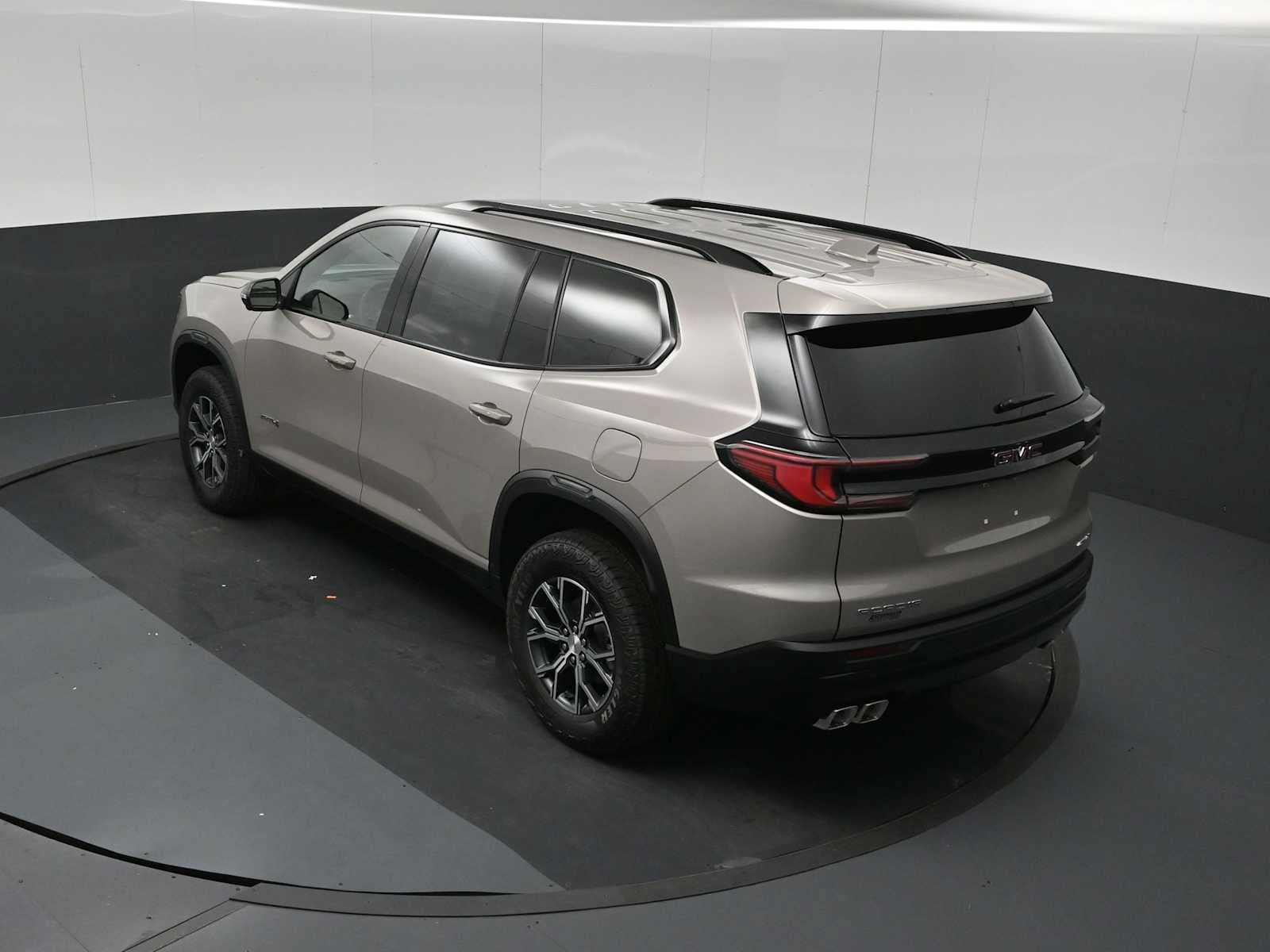 New 2026 GMC Acadia AT4 w/ Luxury Package AWD/4WD image 38
