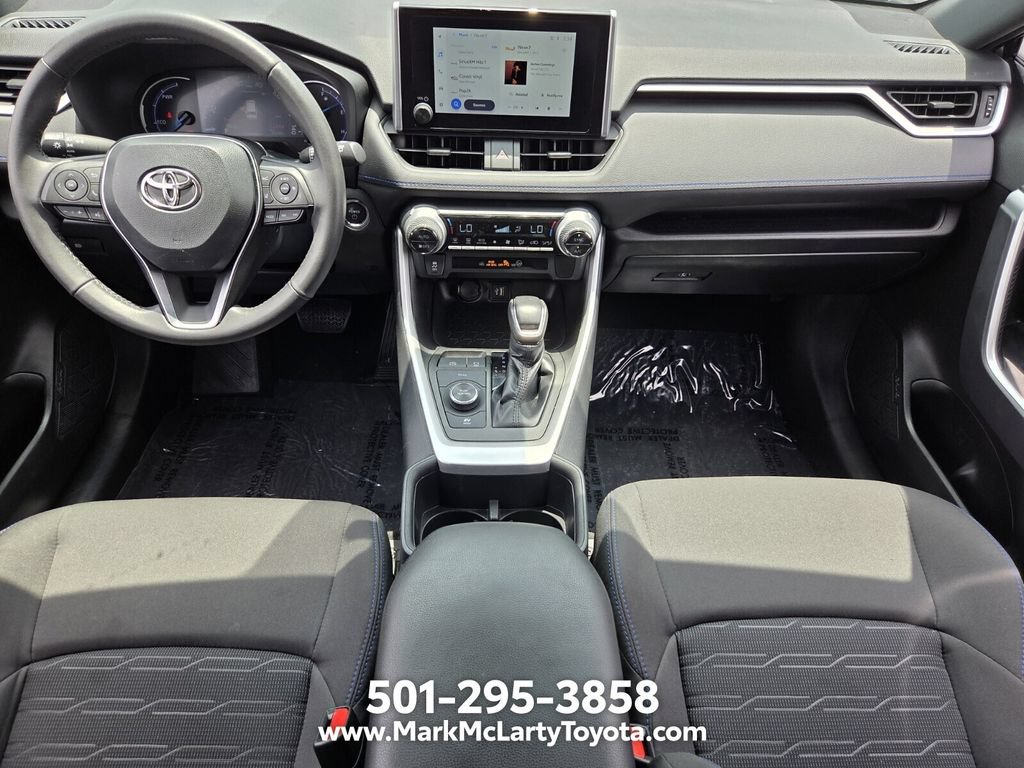 Used 2023 Toyota RAV4 SE AWD/4WD image 12