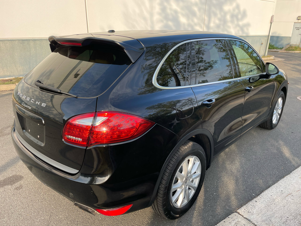 Used 2012 Porsche Cayenne image 5