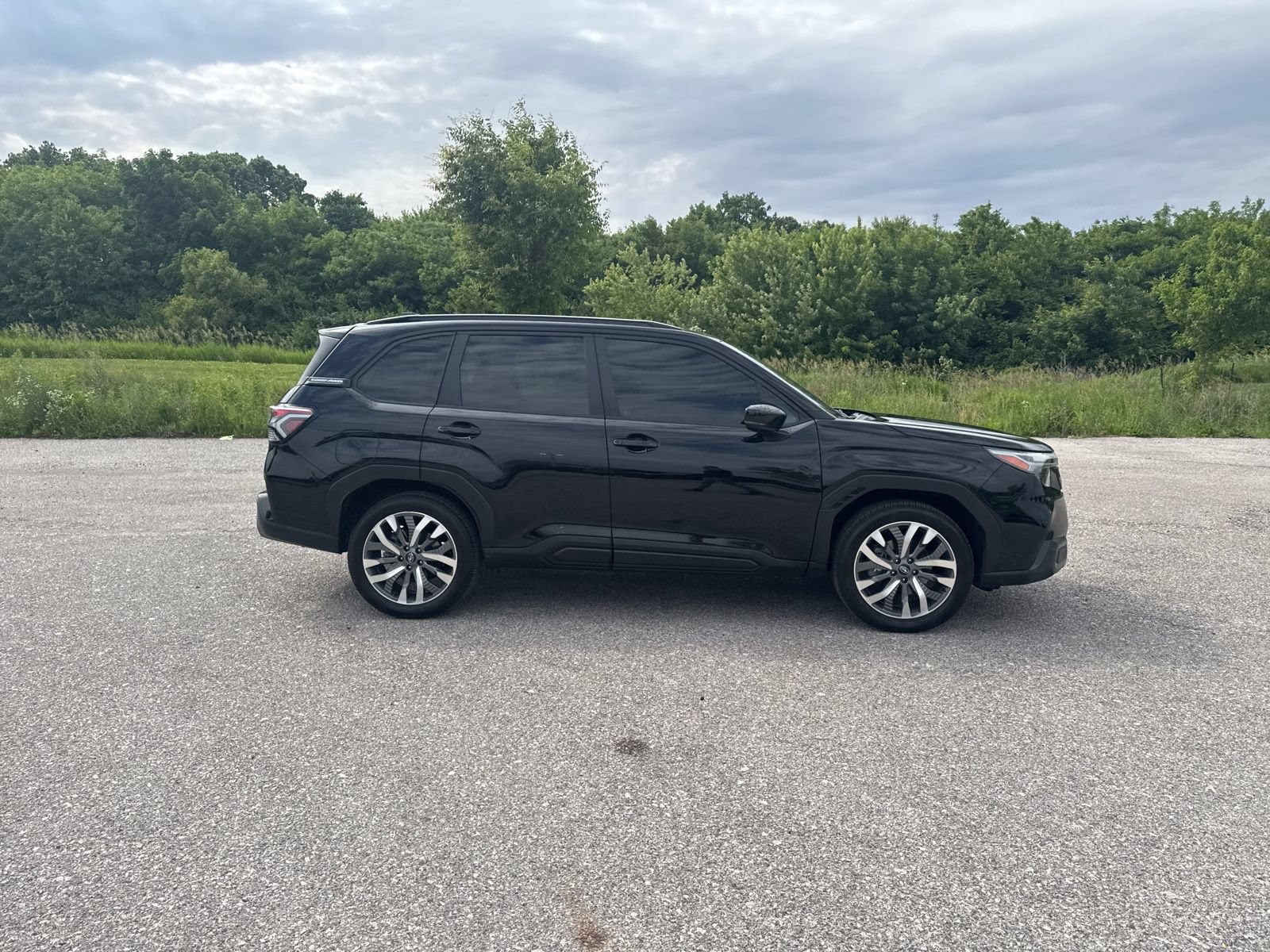 Certified 2025 Subaru Forester Touring AWD/4WD image 5