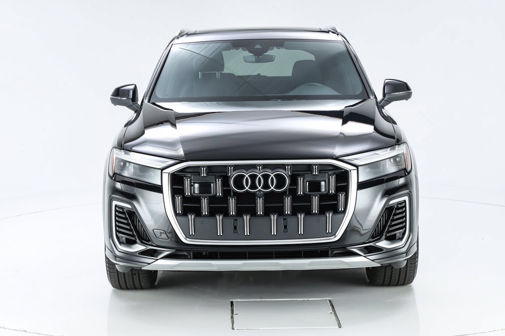 Used 2025 Audi Q7 3.0T Premium Plus AWD/4WD image 19