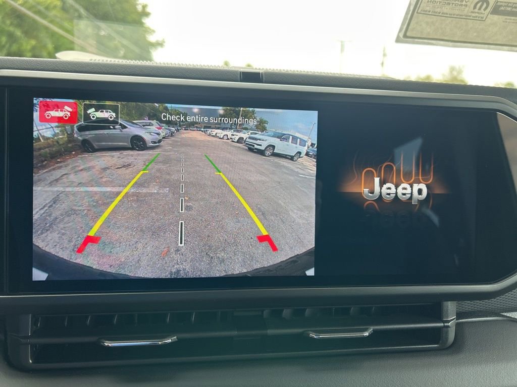 New 2025 Jeep Wrangler Unlimited Rubicon 4xe w/ Safety Group image 15