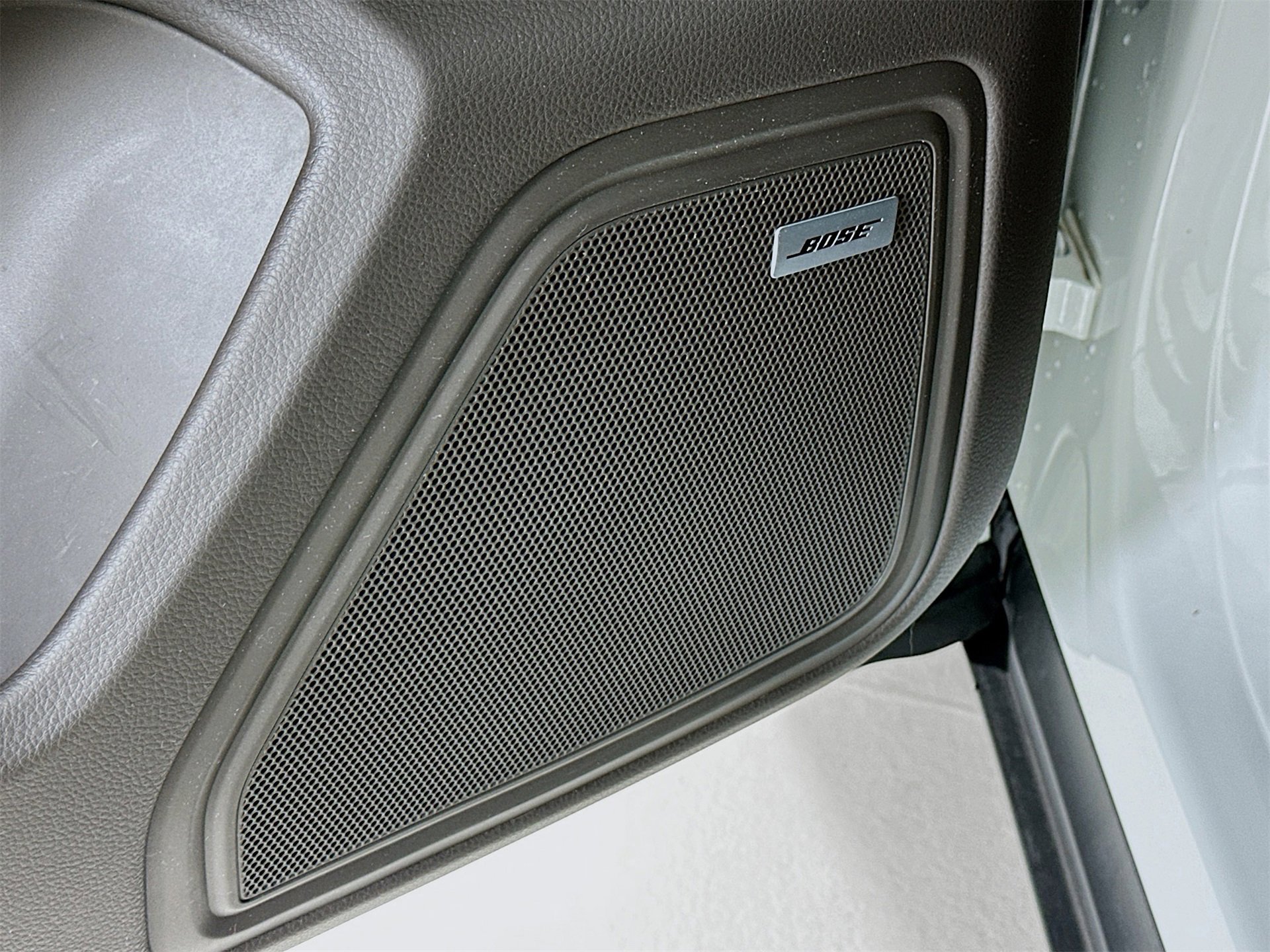 Used 2021 Porsche Macan image 20