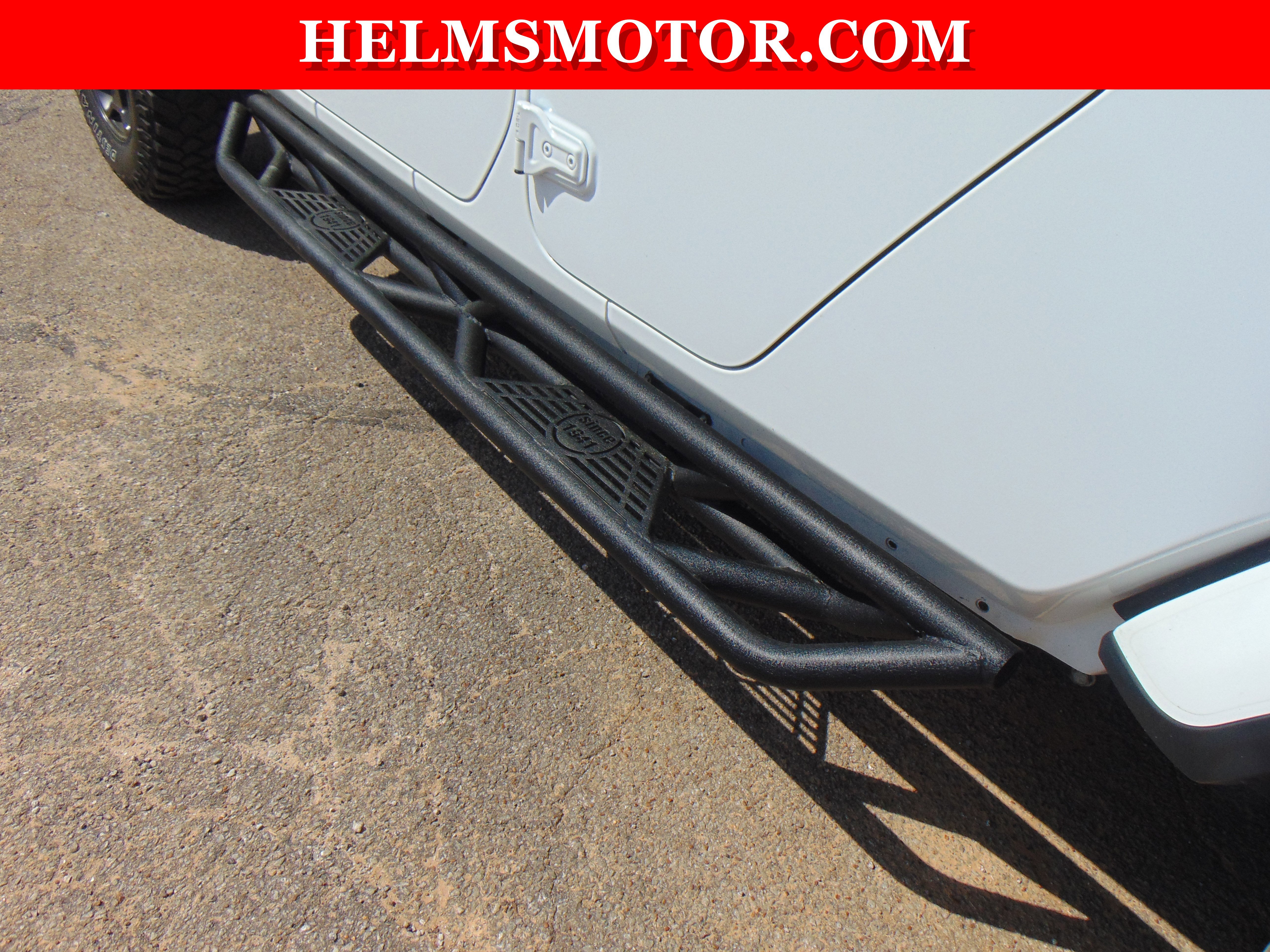 Certified 2021 Jeep Gladiator Willys image 24