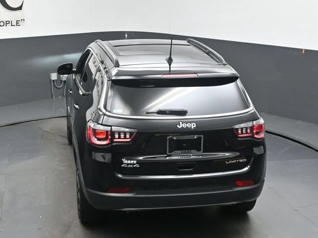 Used 2023 Jeep Compass Limited w/ Sun and Sound Group AWD/4WD image 57