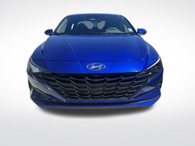 Used 2022 Hyundai Elantra SEL image 3