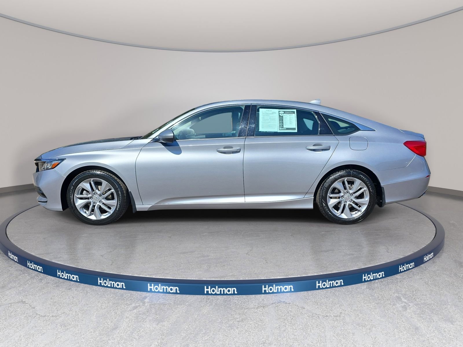 Used 2018 Honda Accord LX image 9