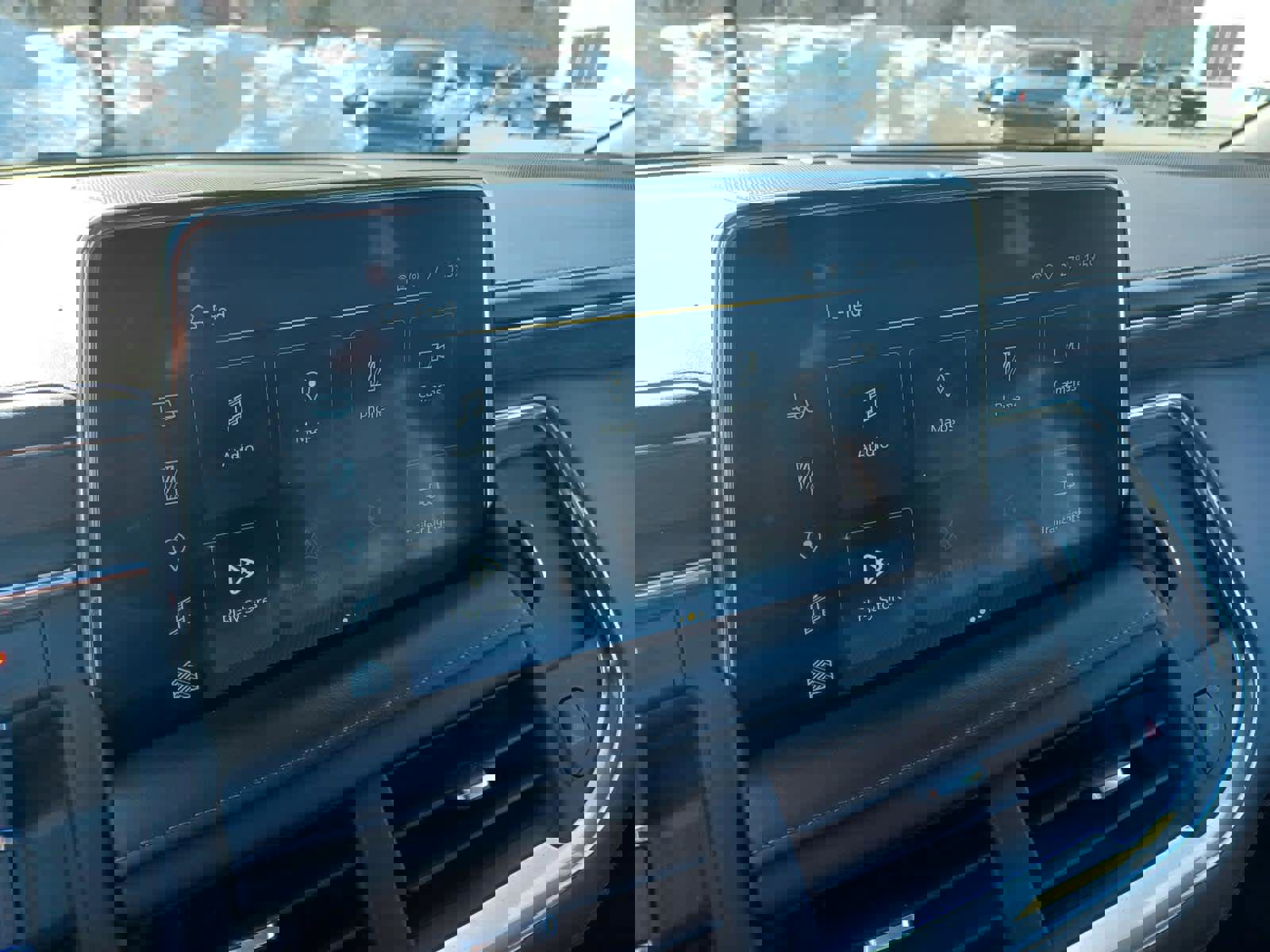 Used 2023 Chevrolet Suburban High Country w/ Premium Package 2 image 11