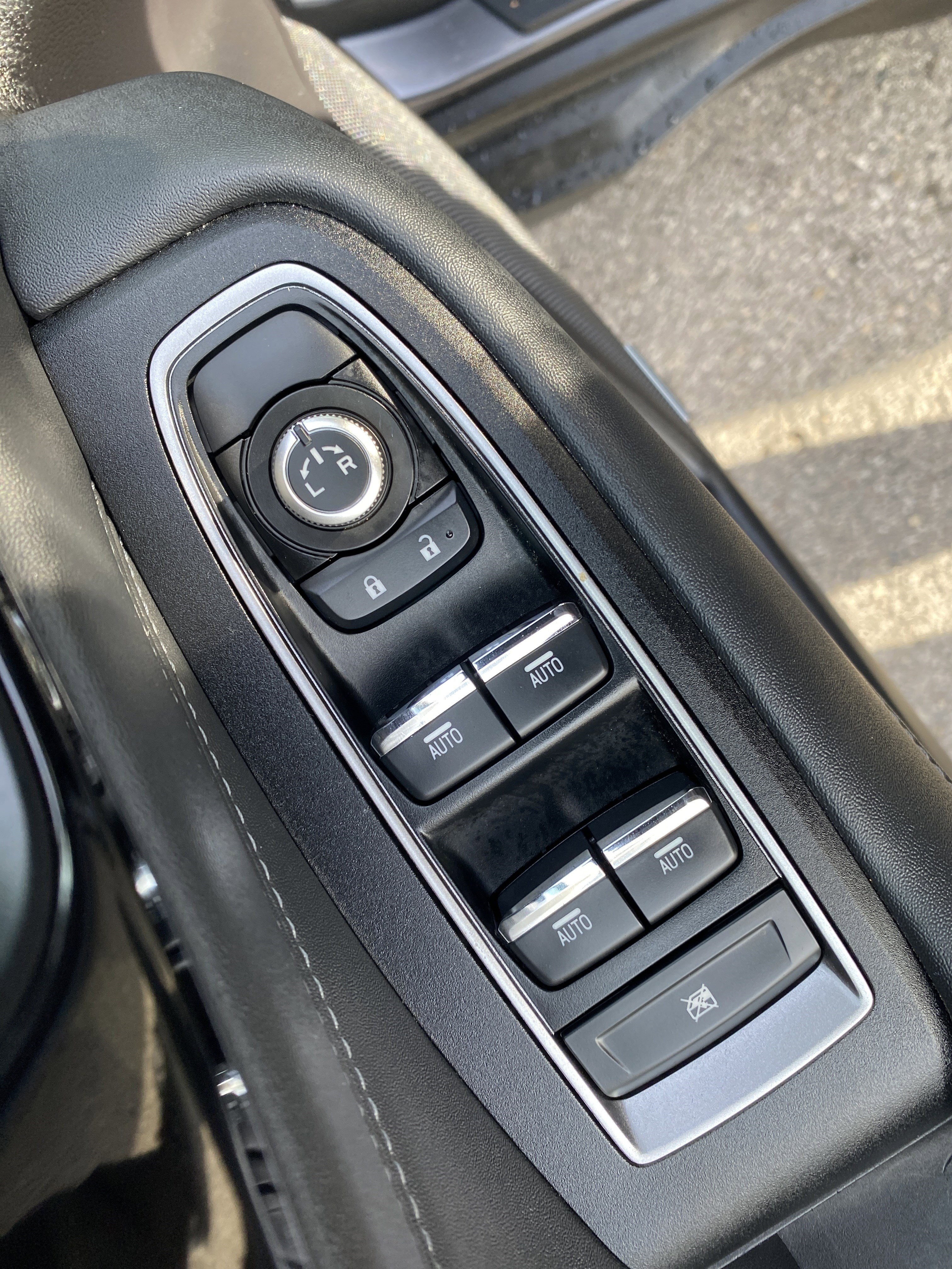 Used 2023 Subaru Outback Limited XT image 18