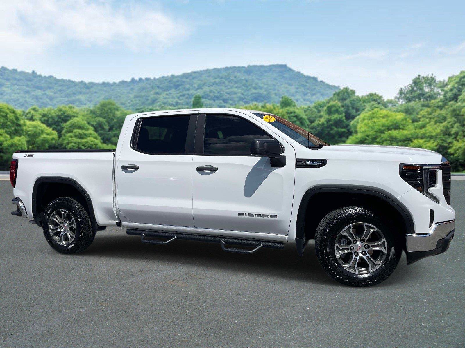 Used 2024 GMC Sierra 1500 Pro w/ X31 Off-Road Package AWD/4WD image 21