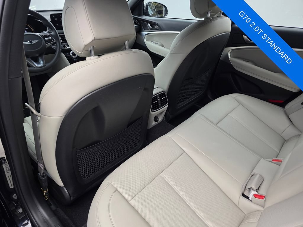Used 2023 Genesis G70 2.0T RWD image 14