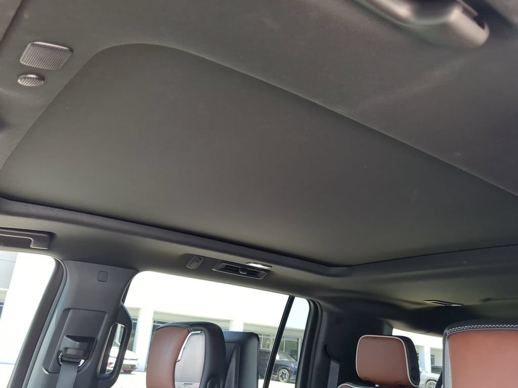Used 2023 GMC Yukon XL Denali Ultimate AWD/4WD image 24