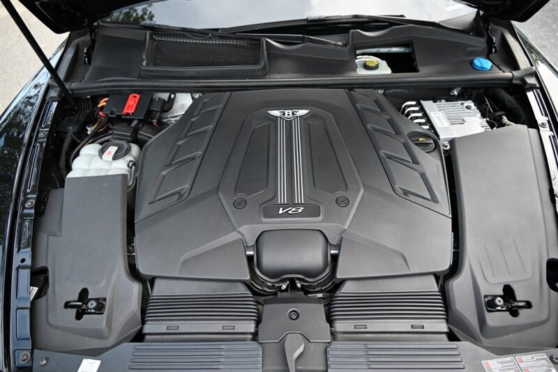 Used 2019 Bentley Bentayga AWD/4WD image 20