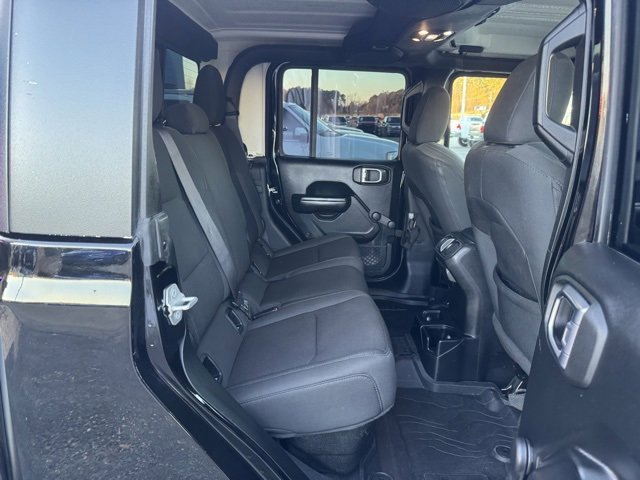 Used 2020 Jeep Gladiator Sport image 11