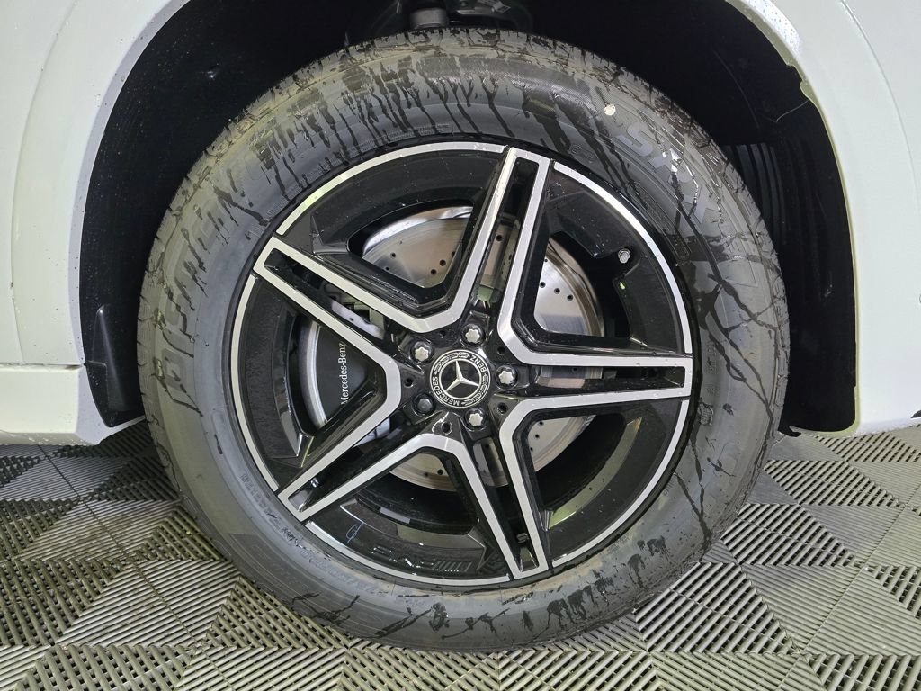 New 2025 Mercedes-Benz GLE 450 4MATIC image 2