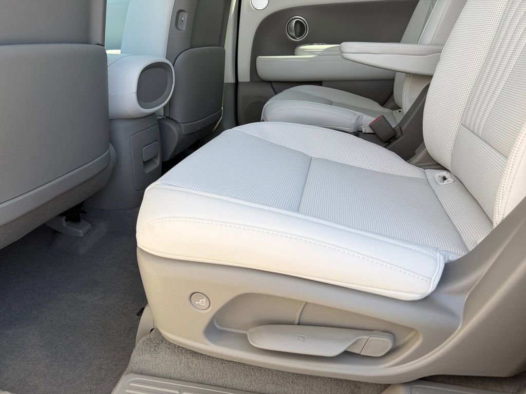New 2026 Hyundai Palisade SEL FWD image 13