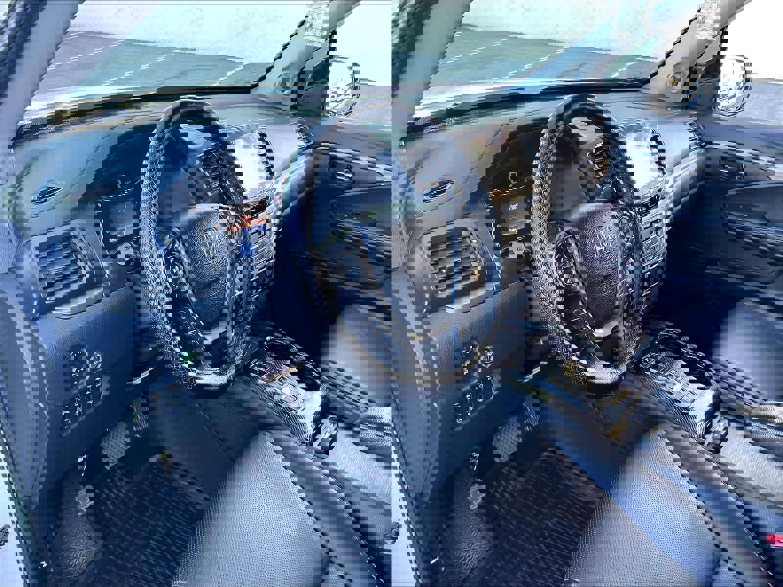 Used 2023 Honda Ridgeline RTL-E image 16