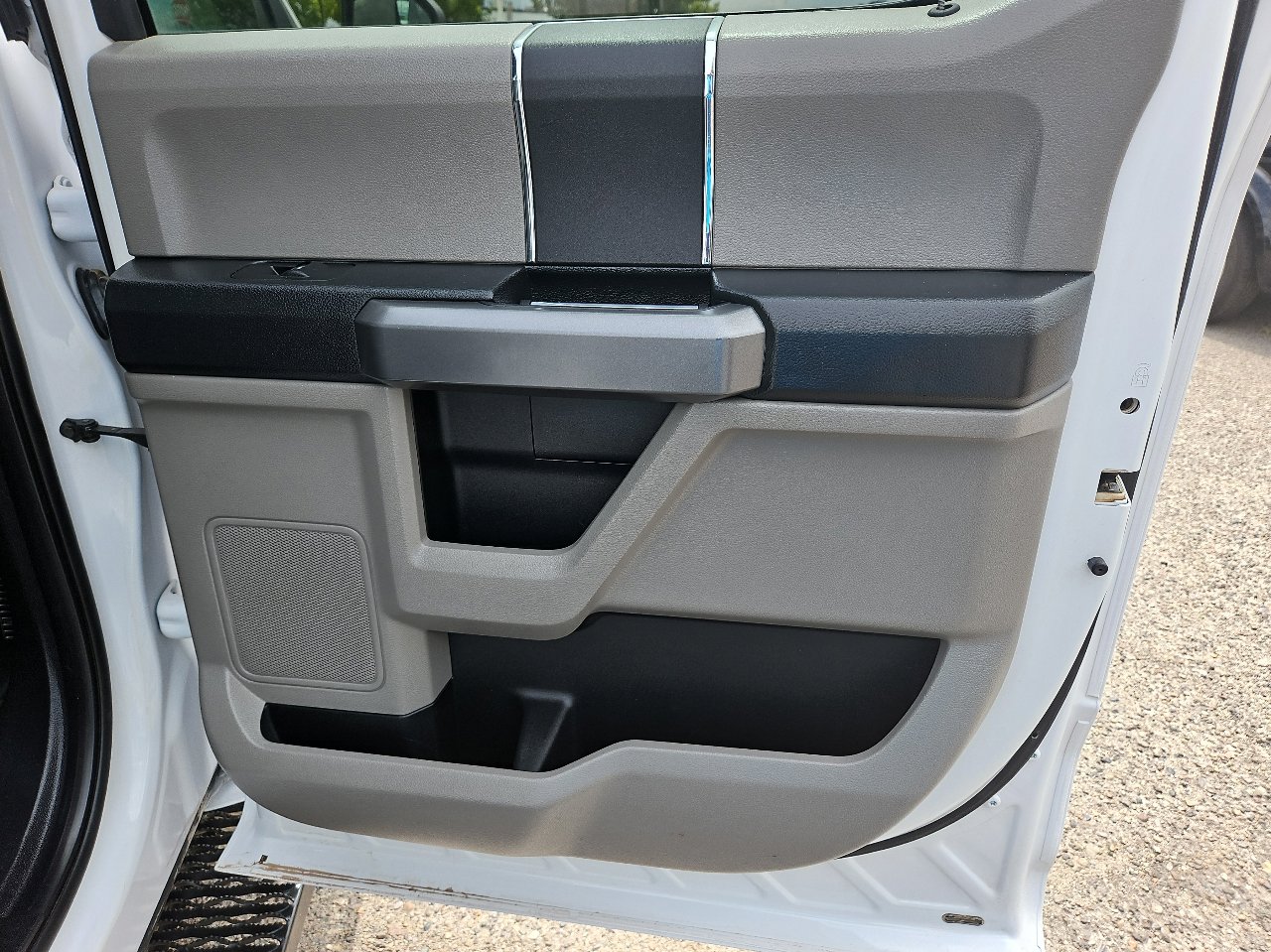 Used 2018 Ford F150 XLT image 15