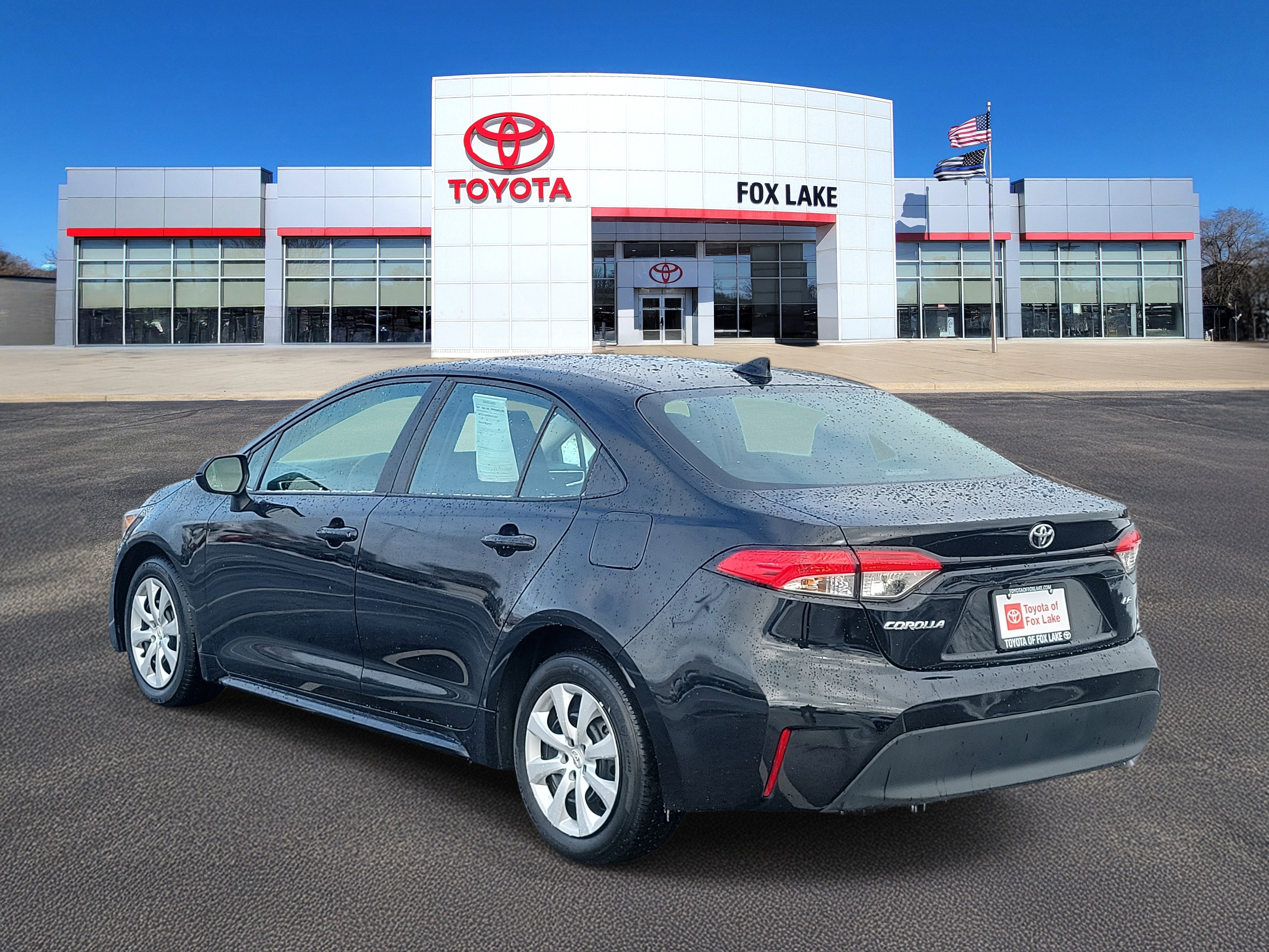 Used 2024 Toyota Corolla LE image 3